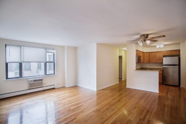 Foto del edificio - 524 W Oakdale Ave