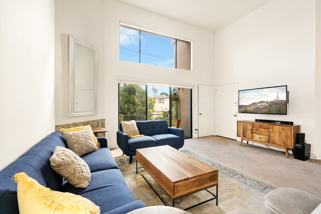 Foto principal - 11767 Iowa Ave