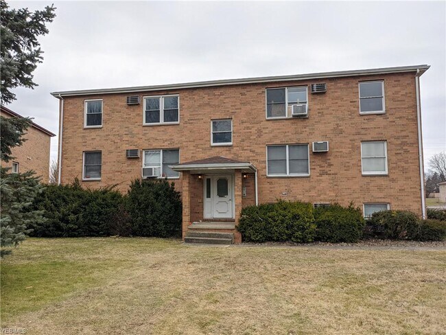 Building Photo - 1977 Wolosyn Cir