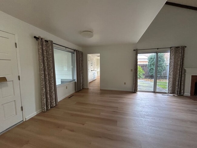 Foto del edificio - 22 Meadowgreen Cir