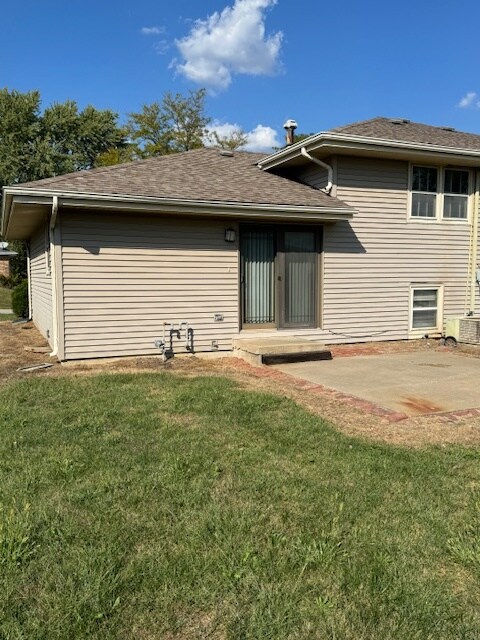Foto del edificio - 902 Shannon Ln