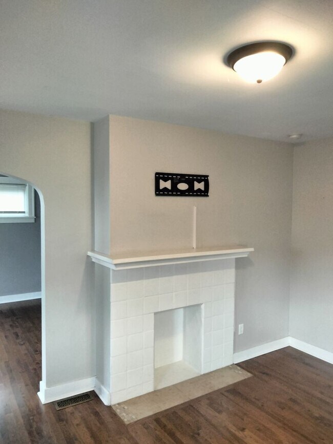 Foto del edificio - Beautiful 2-Bedroom Brookline Home for Rent