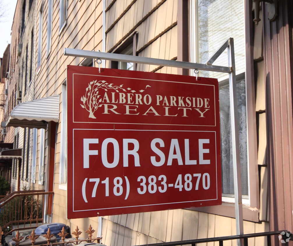  - 217 Nassau Ave
