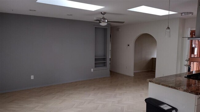 Foto del edificio - 5113 Avenue H