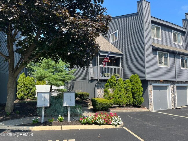 Foto del edificio - 13 Devon Ct