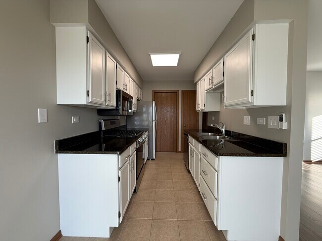 Foto del edificio - 45 Spuhler Dr