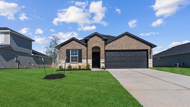 Building Photo - 5034 Balcolm Dr