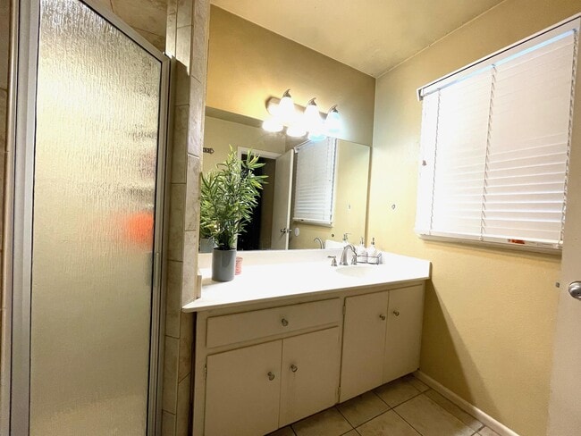 Foto del edificio - 6213 Avenue W