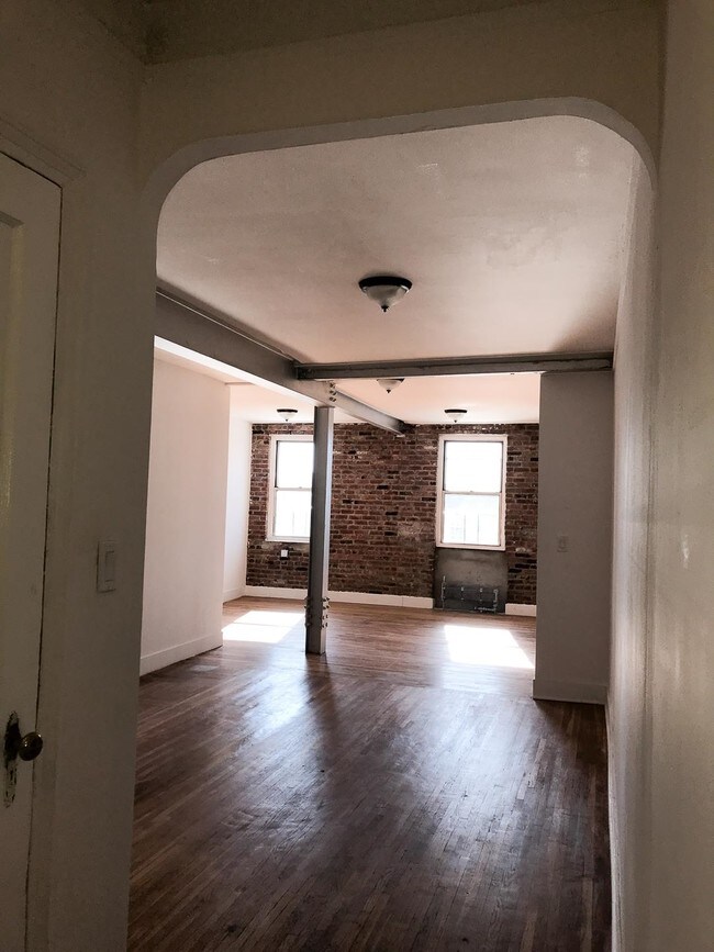 Building Photo - 4330 48th St