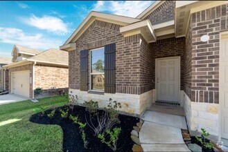 Building Photo - 14076 Silver Falls Ct