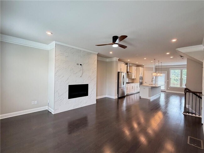Foto del edificio - 5508 Terrace Bend Pl