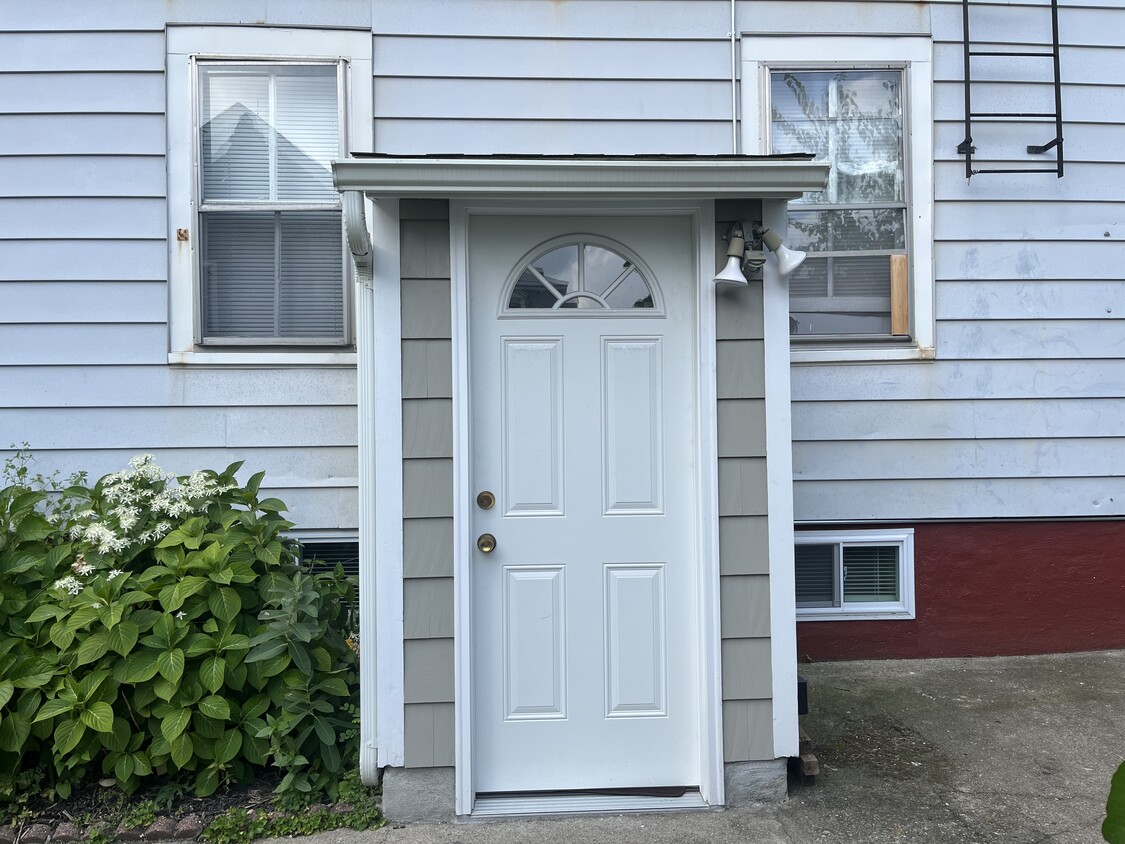 Private entrance into apartment - 61 Furnace St