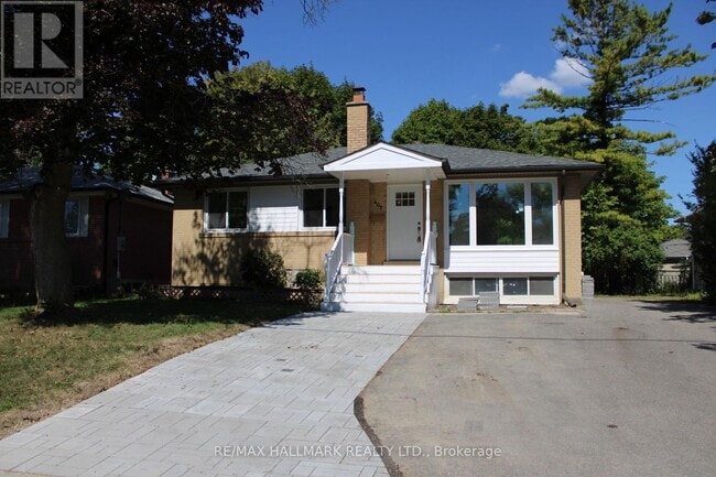 Building Photo - 407 Becker Rd