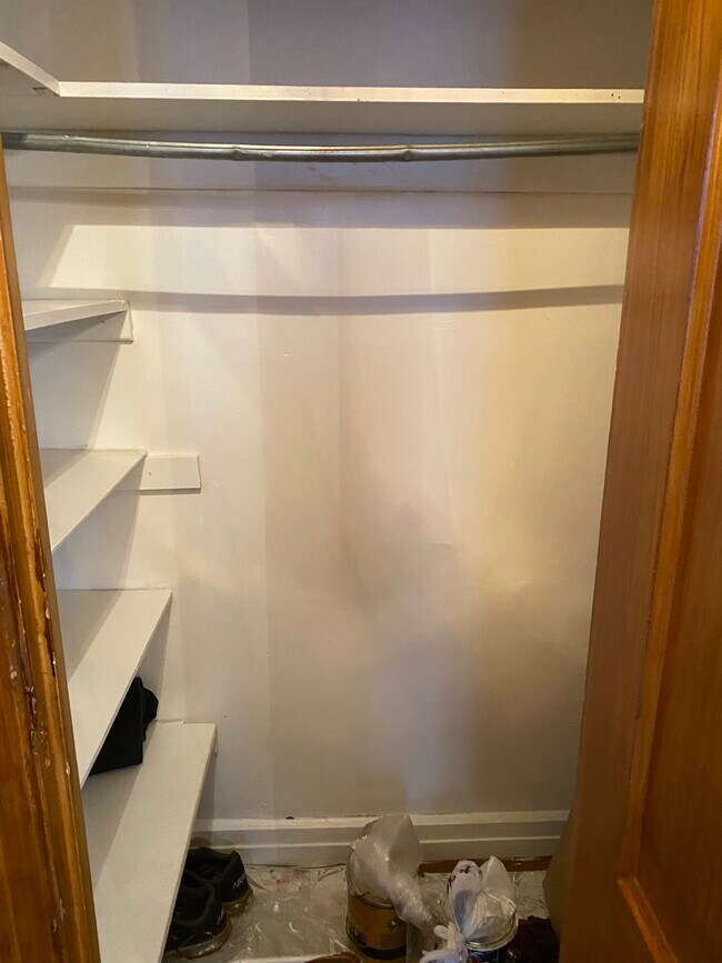 Foto del edificio - 6019 Woodbine St