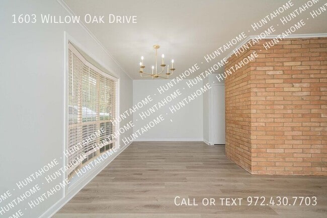 Foto del edificio - 1603 Willow Oak Dr