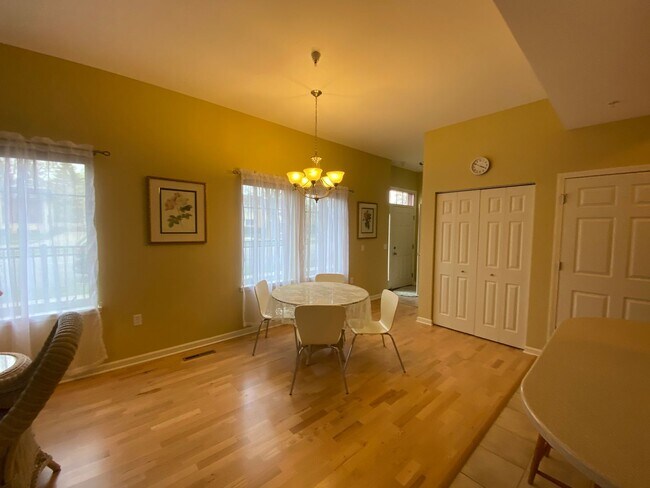 Foto del edificio - 510 N Midvale Blvd