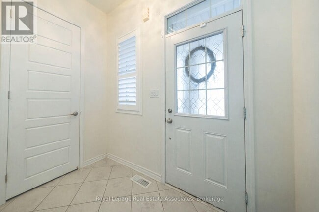 Building Photo - 307 Whitlock Ave