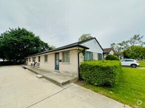 Building Photo - 4071 4th St