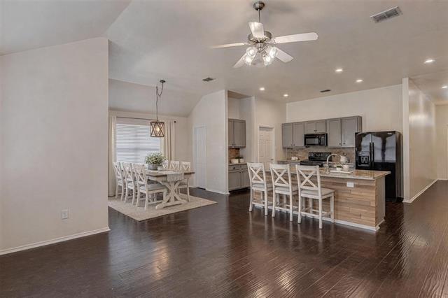 Building Photo - 931 Hunter Ln