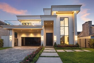 Building Photo - 7 Lana Ln