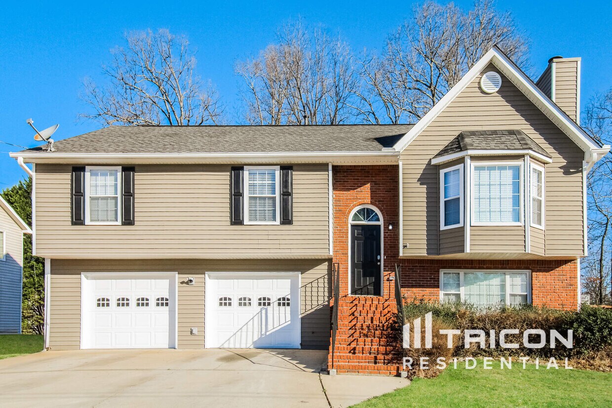 Foto principal - 2818 Appaloosa Run Ellenwood GA