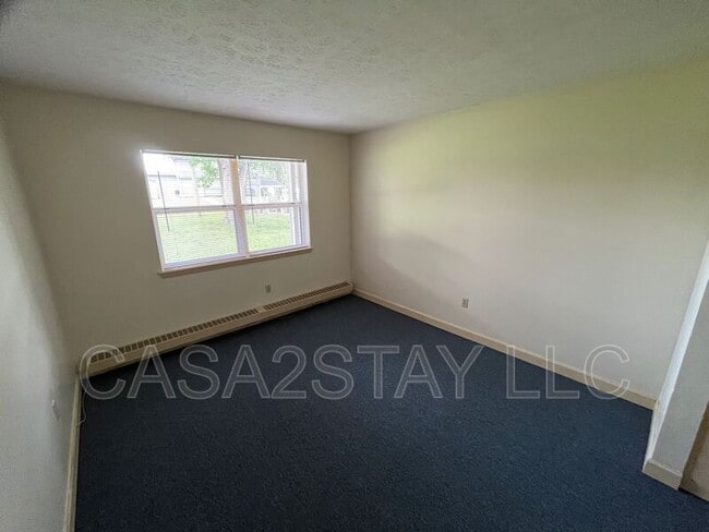 Building Photo - 2170 St Johns Pl