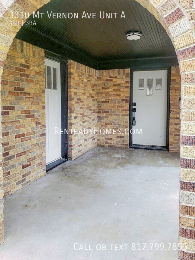 Building Photo - 3310 Mt Vernon Ave Unit A