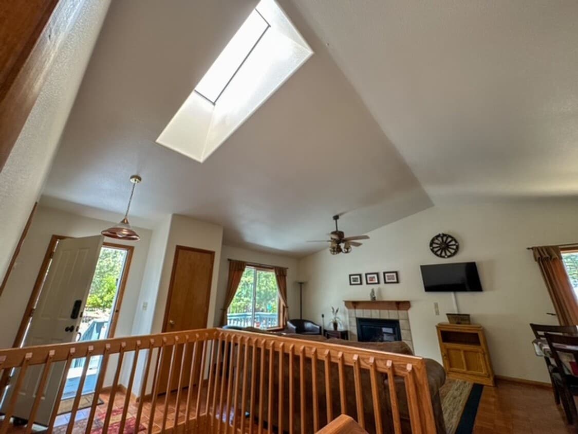Primary Photo - Rental In Munds Park