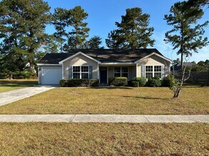 Building Photo - 150 Knotty Pine Cir