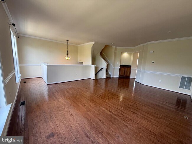 Building Photo - 1125 Hampton St