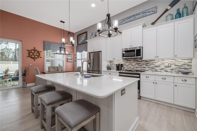 Building Photo - 3069 Borassus Dr