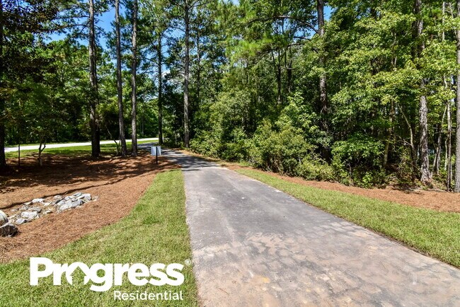 Building Photo - 59 Kenwood Dr