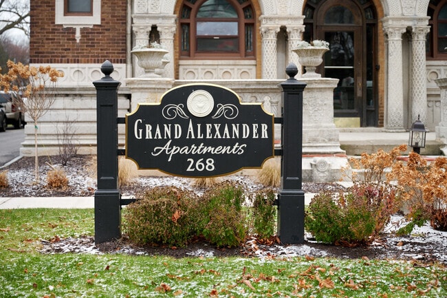 Foto del edificio - The Grand Alexander