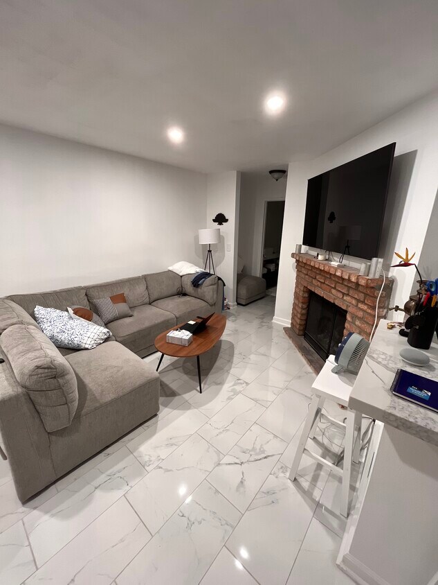 4185 Louisiana St Unit 3, San Diego, CA 92104 Condo for Rent in San