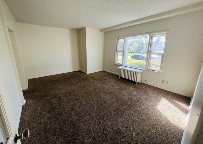 Foto del edificio - 601 12th Ave NE