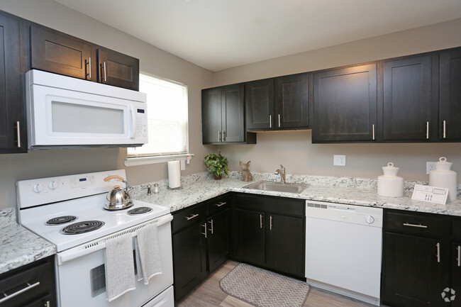 Kitchen - The Springs Townhomes