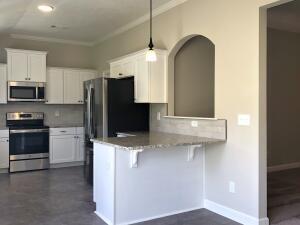 Building Photo - 899 Goodale Dr