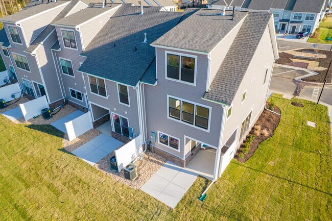 Foto del edificio - 12228 Lightning Bug Loop