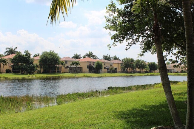 Building Photo - 7896 Picklewood Park Dr