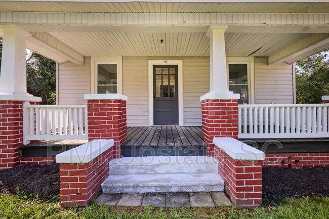 Foto del edificio - 10 E Main St