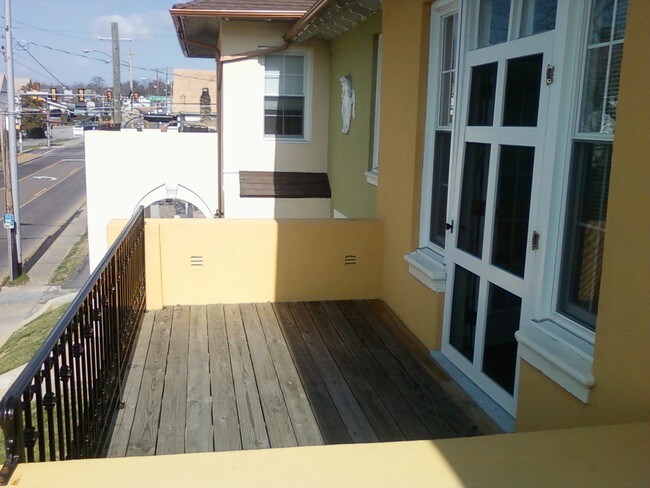 Foto del edificio - 700 N Roan St