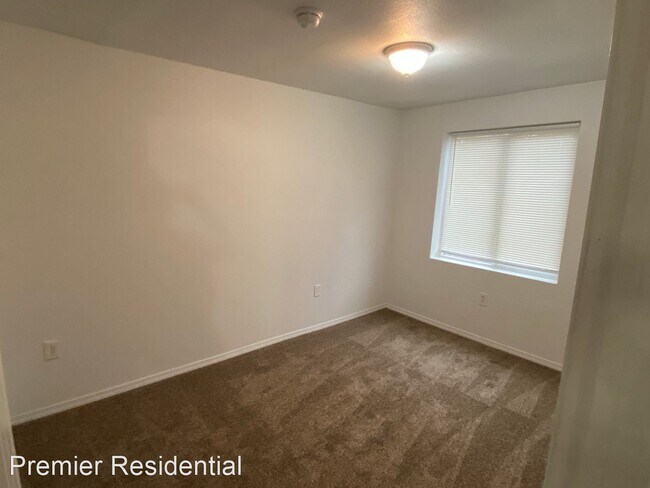 Building Photo - 5 br, 1 bath House - 4331 S Union Ave