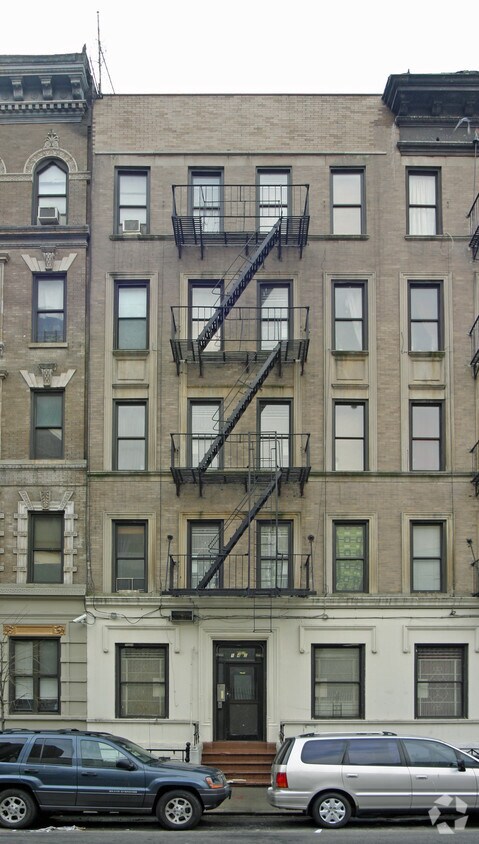 Building Photo - 142-144 W 109th St