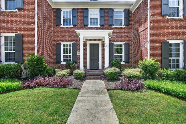 Foto del edificio - 8728 Ice House Dr