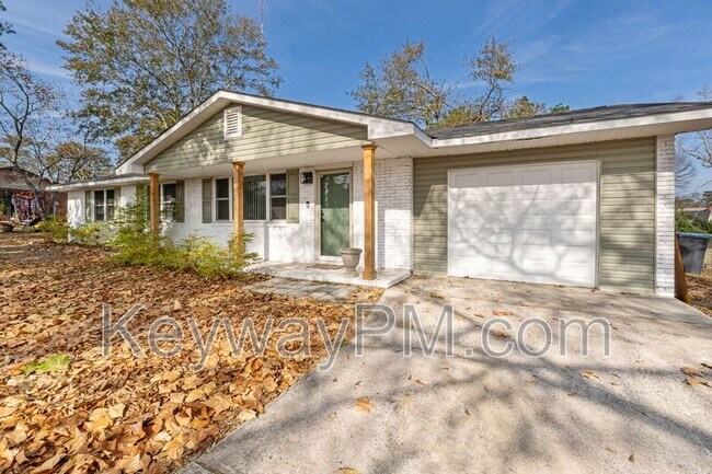 Foto del edificio - 3327 Cockatoo Rd