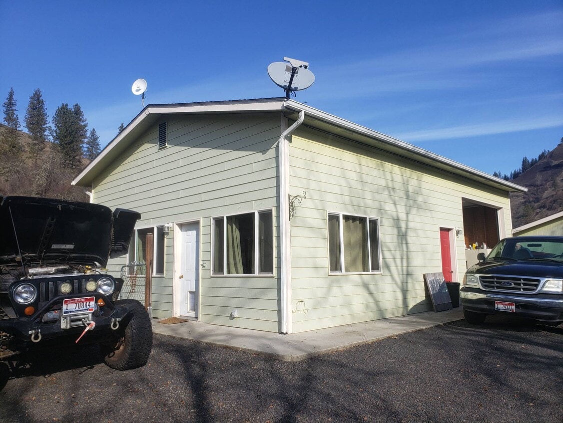 100 Lamb Grade, Stites, ID 83552 House Rental in Stites, ID