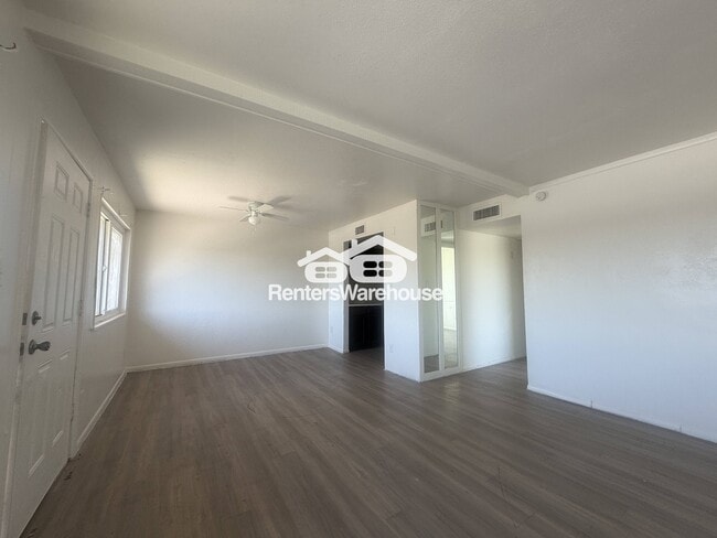 Building Photo - 2652 N 43rd Ave