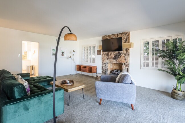 Living room - 4561 Don Milagro Dr