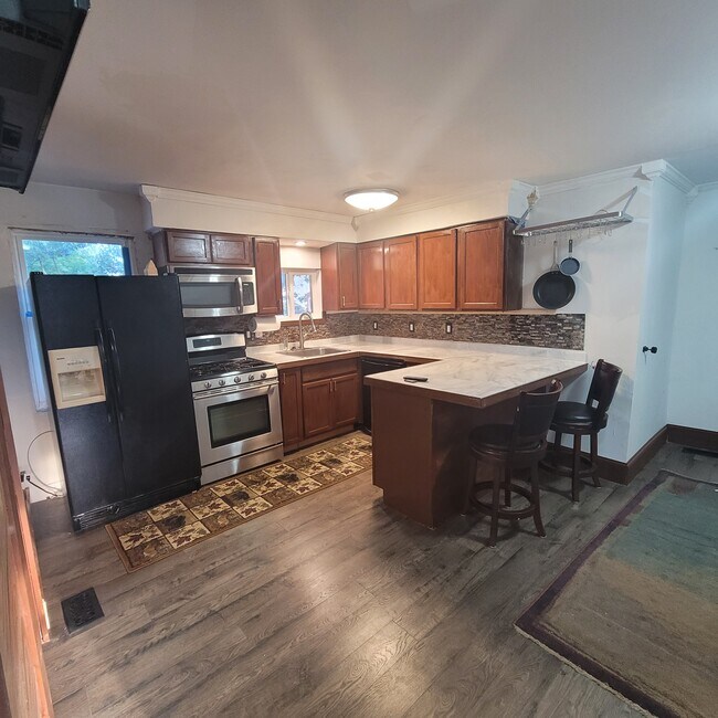 Foto del edificio - 1225 N Orange St