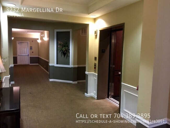 Foto del edificio - 3232 Margellina Drive